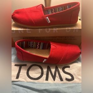 New Red Toms